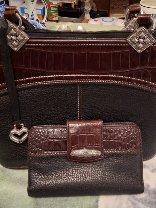 Brighton Handbags - Vintage Brighton Bag With Matching Wallet❗️
